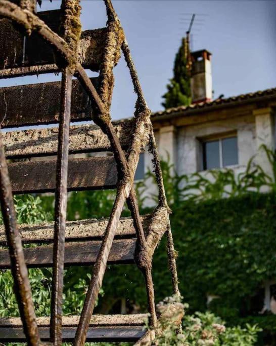 La Loge Familiale: 110M2, Place Rose Goudard, Ac LʼIsle-sur-la-Sorgue Esterno foto