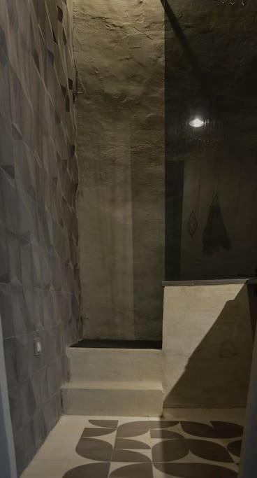 La Loge Familiale: 110M2, Place Rose Goudard, Ac LʼIsle-sur-la-Sorgue Esterno foto
